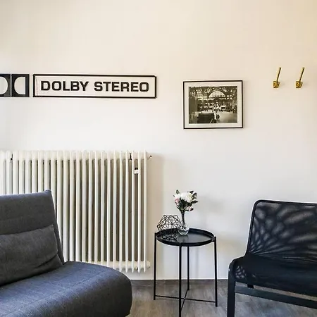 Apollo - Kino-studio: Blick Auf Opernhaus נירנברג
